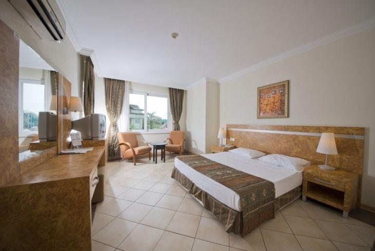 AYDINBEY GOLD DREAMS HOTEL Aile Odası