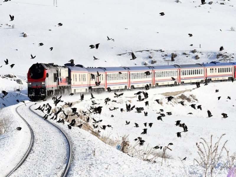 Sömestr Tatilinde Turistik Doğu Ekspres Tren İle Kars Turu