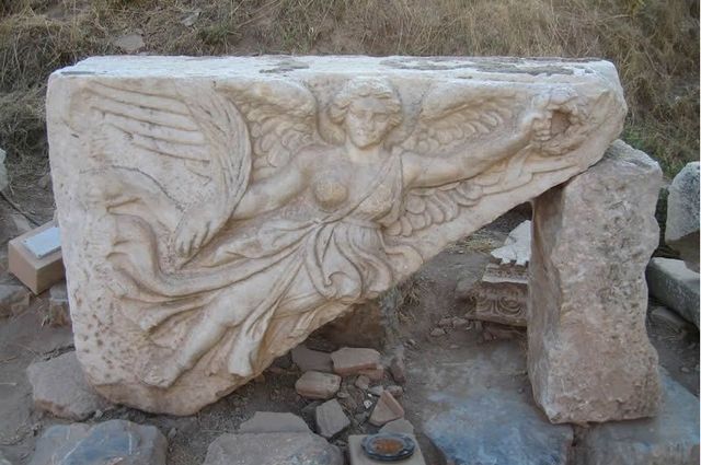 Kuşadası - Efes Antik Kenti - Meryemana - Şirince Turu