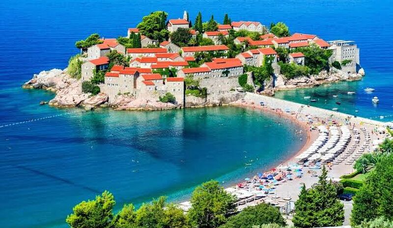 Kosovalı Büyük Balkanlar Turu AJet ile Extra Turlar ve Akşam Yemekleri Dahil TIA-PRN