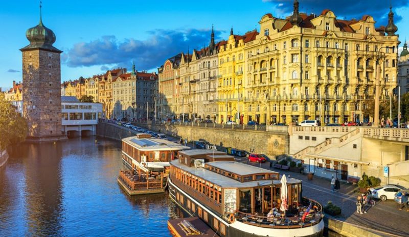 Büyük Orta Avrupa & Hallstatt & Salzburg gnc Turu ( Berlin → Viyana )